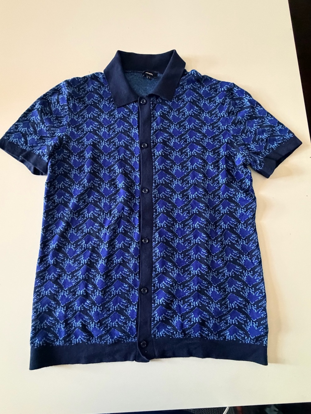 Express Men's Navy and Royal Blue Patterned Short-Sleeve Polo